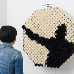 pompom-mirror-daniel-rozin_01