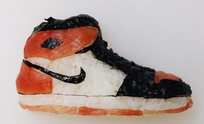 sushishoe1