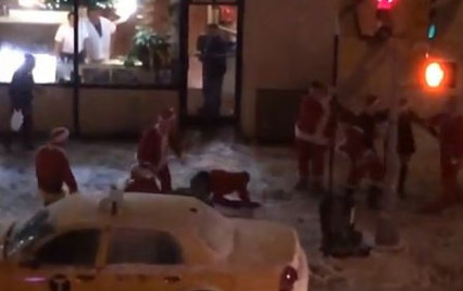 drunken-santa-brawl
