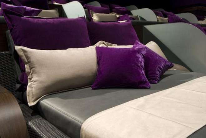 20140121_61393_blitz_megaplezindonesia