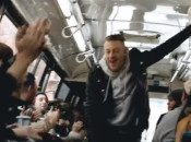 macklemore_bus