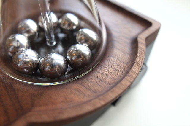 coffee-brewing-alarm-clock-2