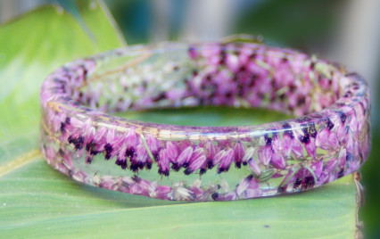 resin-flower-moss-bangles-bracelets-modern-flower-child-sarah-smith-cover